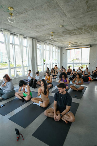 Wellness Puppy Yoga | Miami
